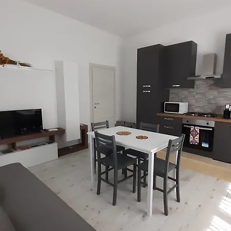 Apartment La Casa Di Ivy *